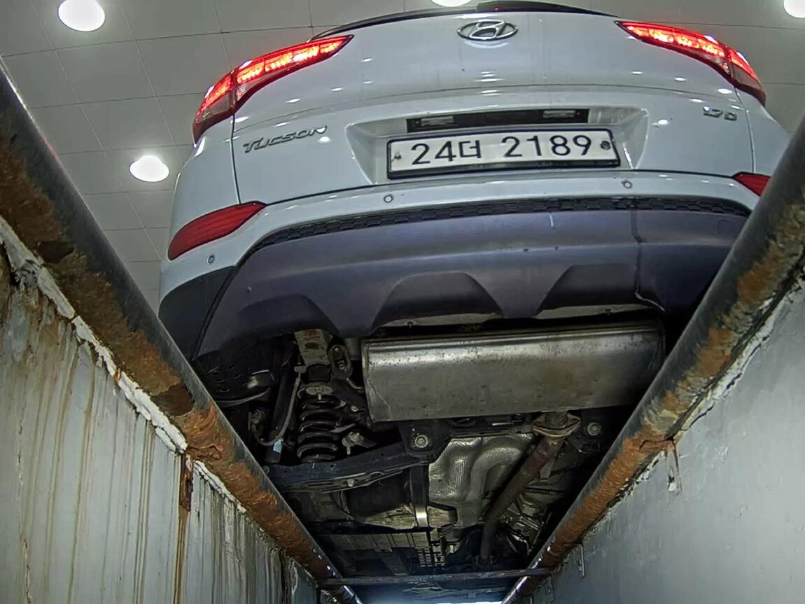 HYUNDAI ALL NEW TUCSON DIESEL 1.7 2WD MODERN 2018 - zdjęcie 8