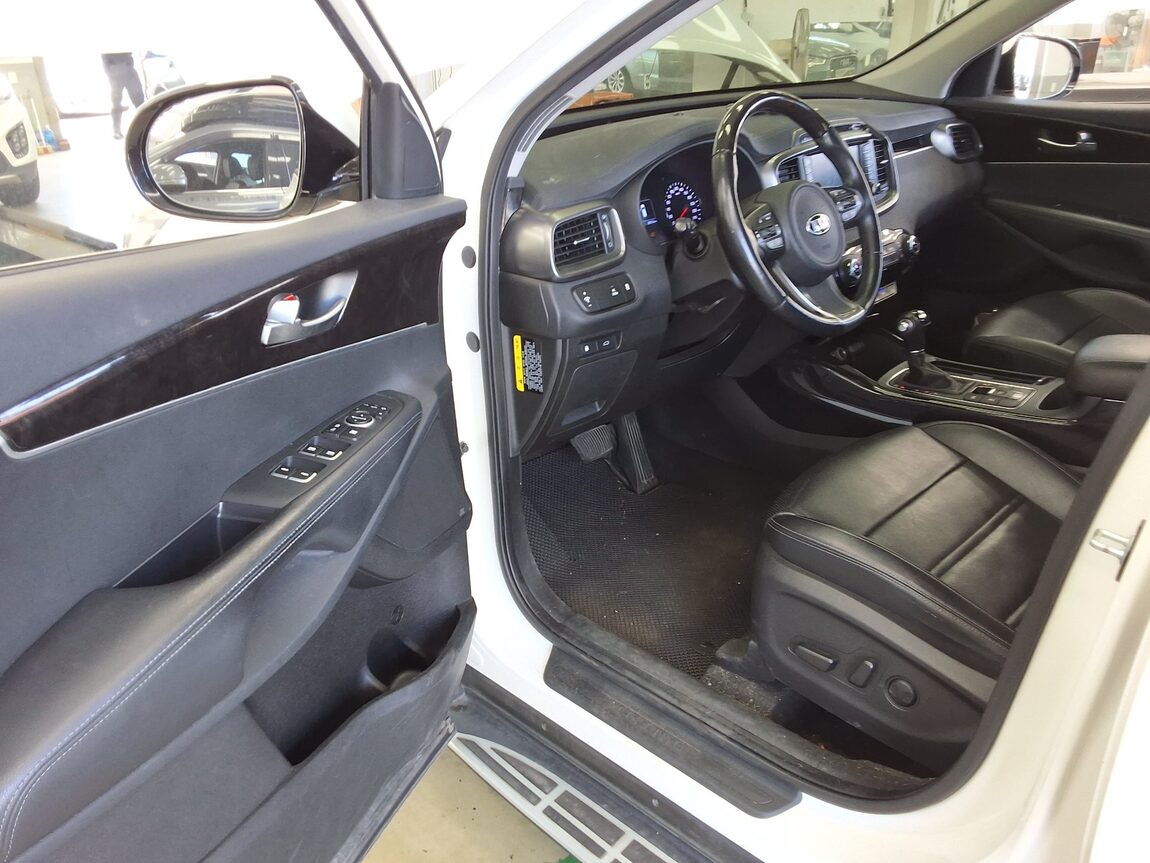 KIA ALL NEW SORENTO R2.0 2WD NOBLESSE 2016 - zdjęcie 11