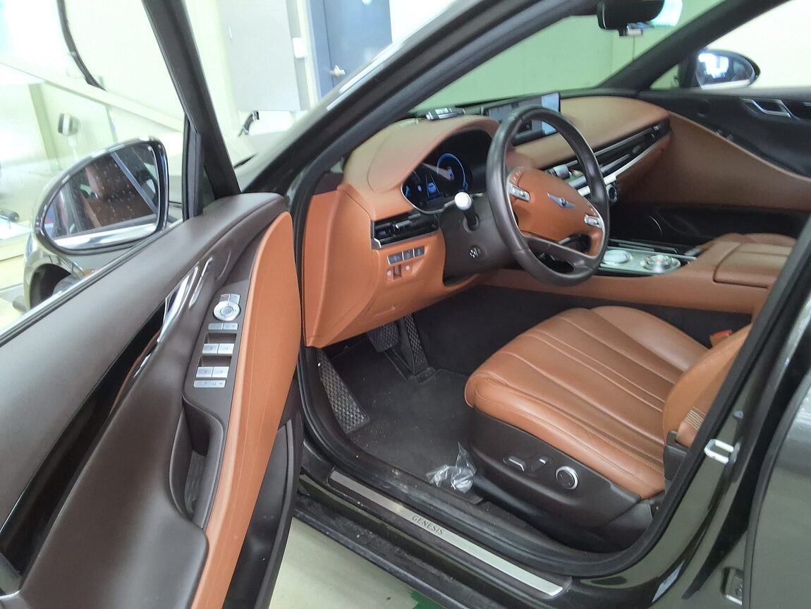 GENESIS THE ALL NEW G80 GASOLINE 2.5 2WD BASE MODEL 2022 - zdjęcie 11