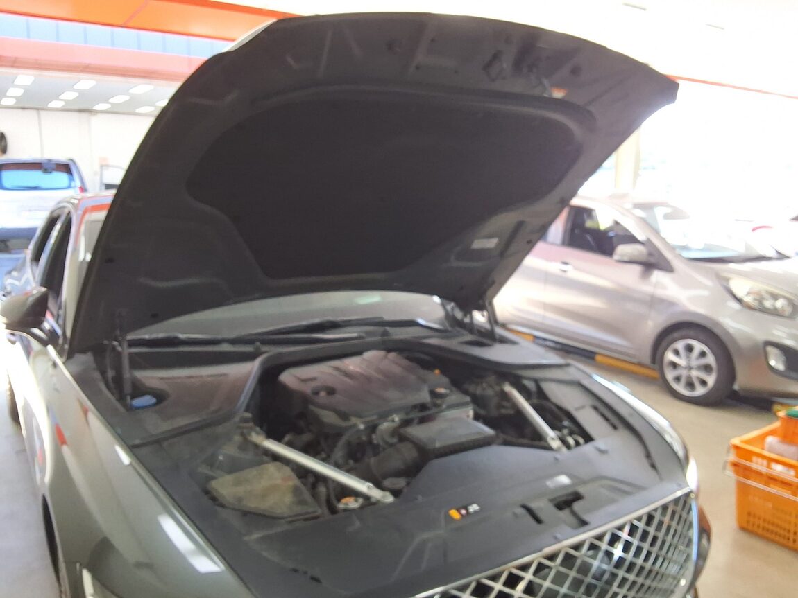 GENESIS THE ALL NEW G80 GASOLINE 2.5 2WD BASE MODEL 2022 - zdjęcie 18