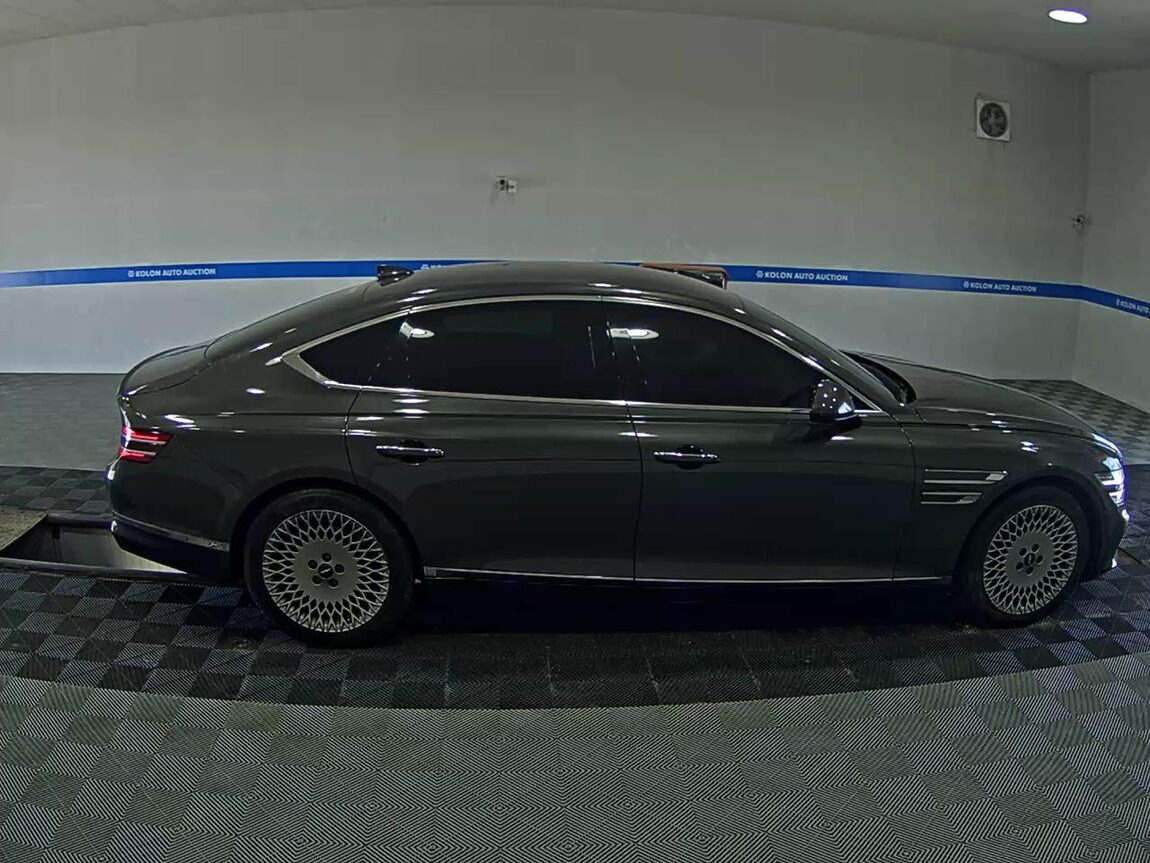 GENESIS THE ALL NEW G80 GASOLINE 2.5 2WD BASE MODEL 2022 - zdjęcie 4