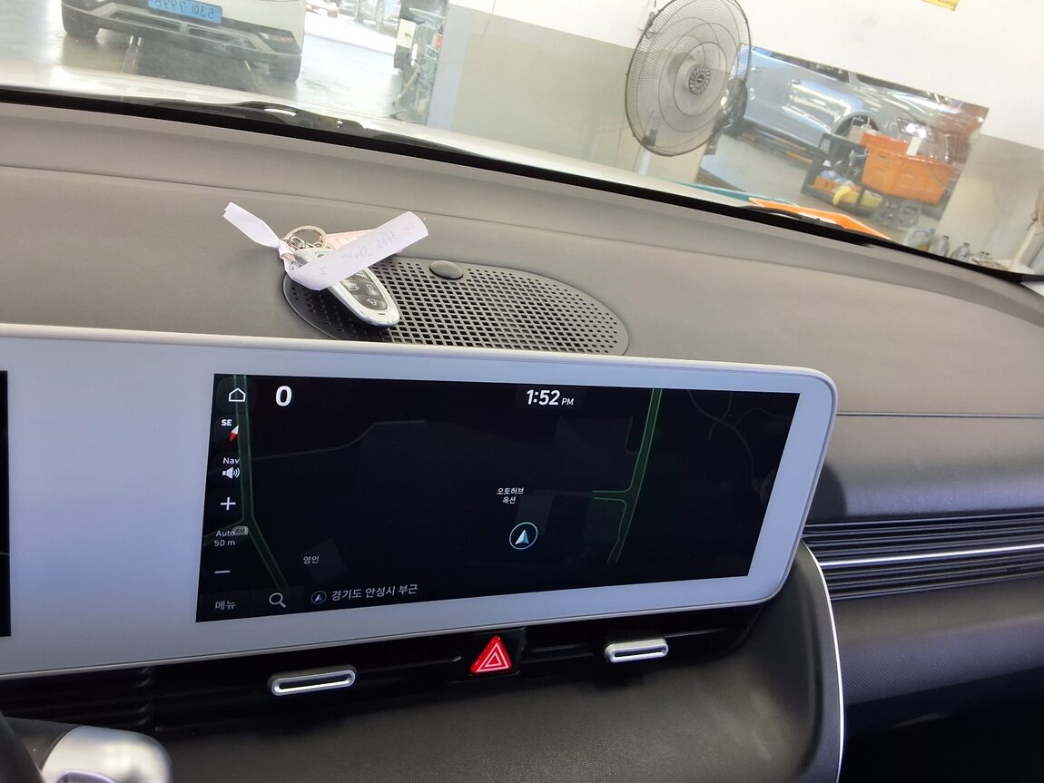 HYUNDAI IONIQ 5 EV 2WD LONG RANGE EXCLUSIVE 2022 - zdjęcie 18