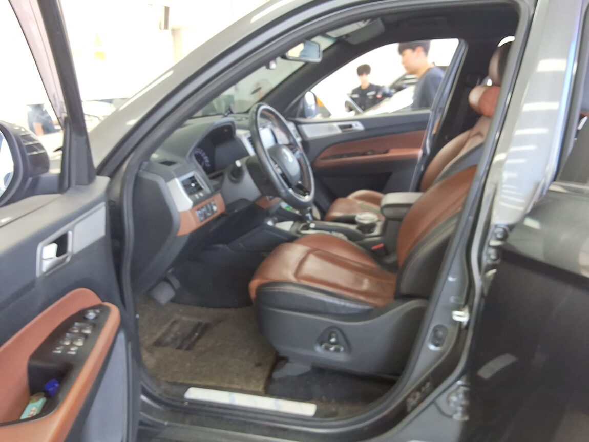 KG MOBILITY (SSANGYONG) REXTON SPORTS 2.2 4WD NOBLESSE 2018 - zdjęcie 10