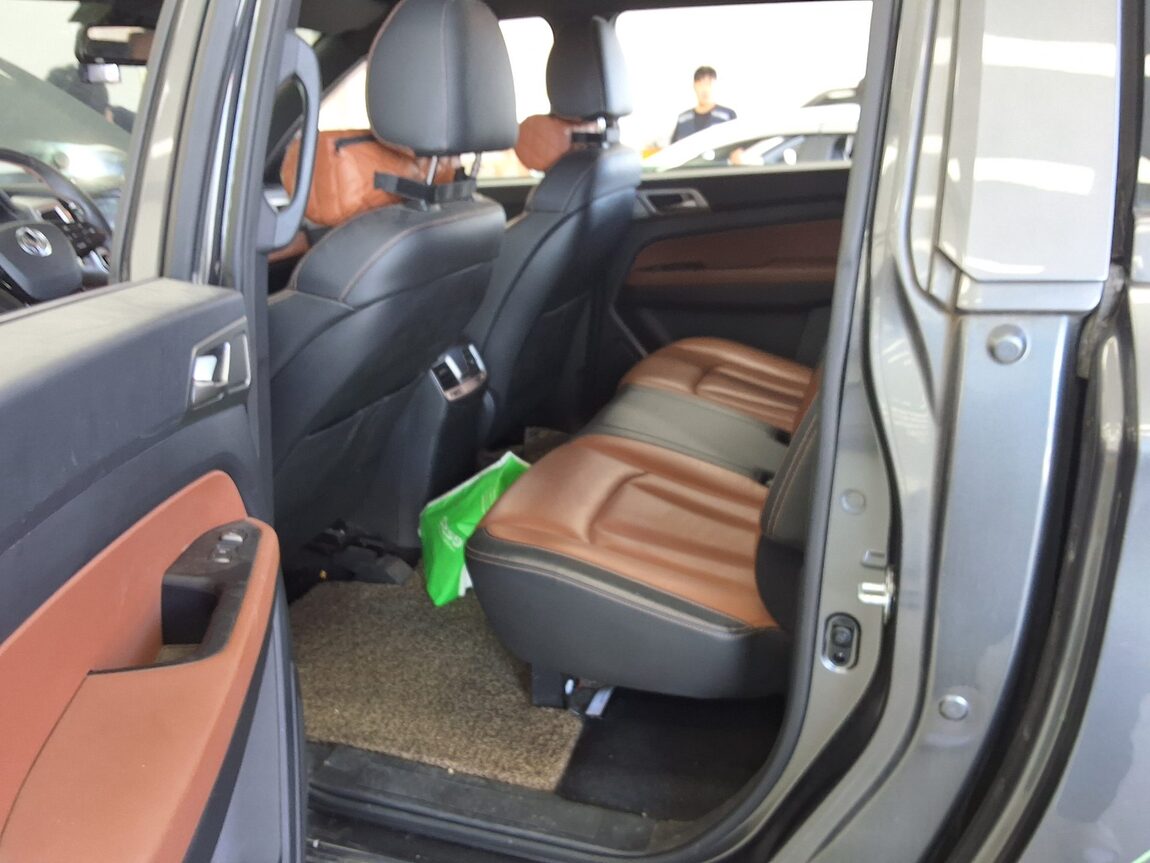 KG MOBILITY (SSANGYONG) REXTON SPORTS 2.2 4WD NOBLESSE 2018 - zdjęcie 12