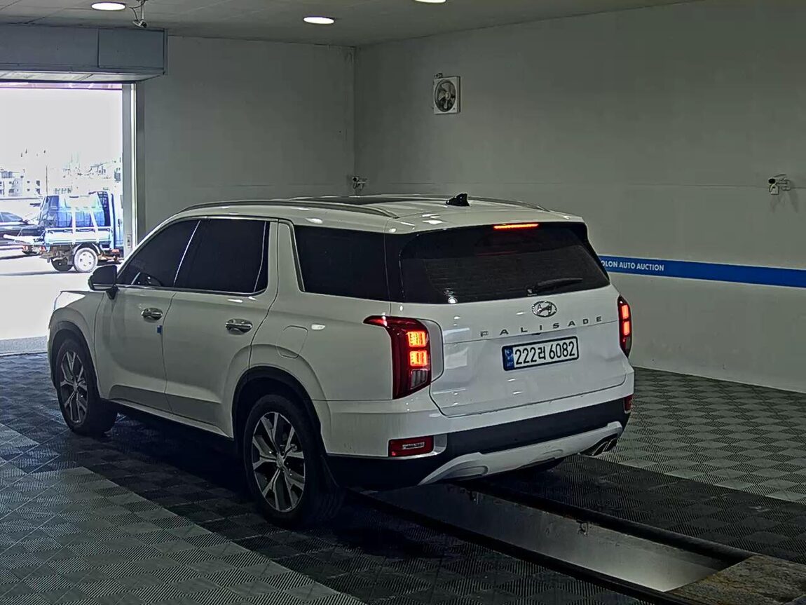 HYUNDAI PALISADE 2.2 DIESEL EXCLUSIVE 2021 - zdjęcie 6