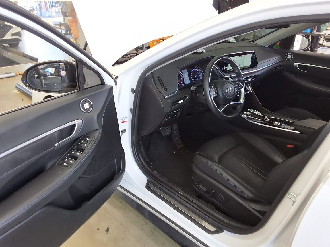 HYUNDAI SONATA (DN8) G2.0 PREMIUM PLUS 2022 - zdjęcie 11