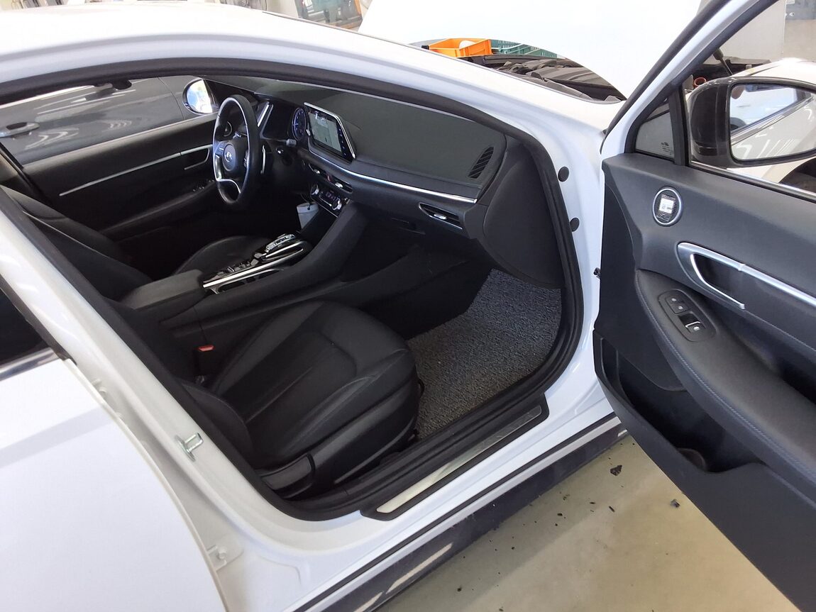 HYUNDAI SONATA (DN8) G2.0 PREMIUM PLUS 2022 - zdjęcie 15