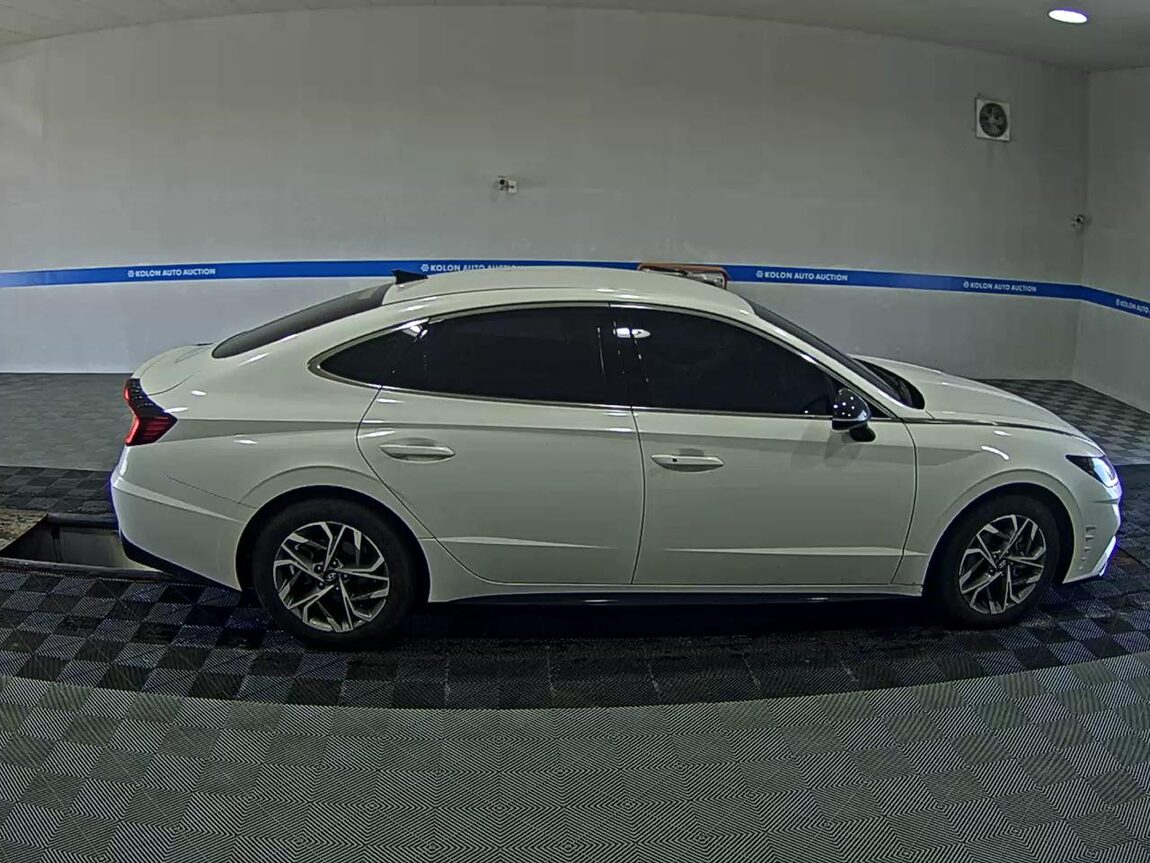 HYUNDAI SONATA (DN8) G2.0 PREMIUM PLUS 2022 - zdjęcie 4