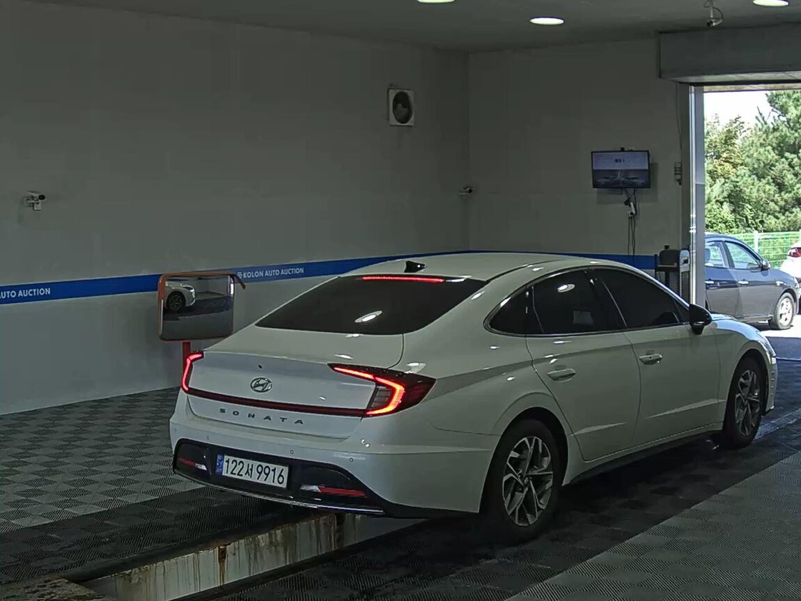 HYUNDAI SONATA (DN8) G2.0 PREMIUM PLUS 2022 - zdjęcie 5