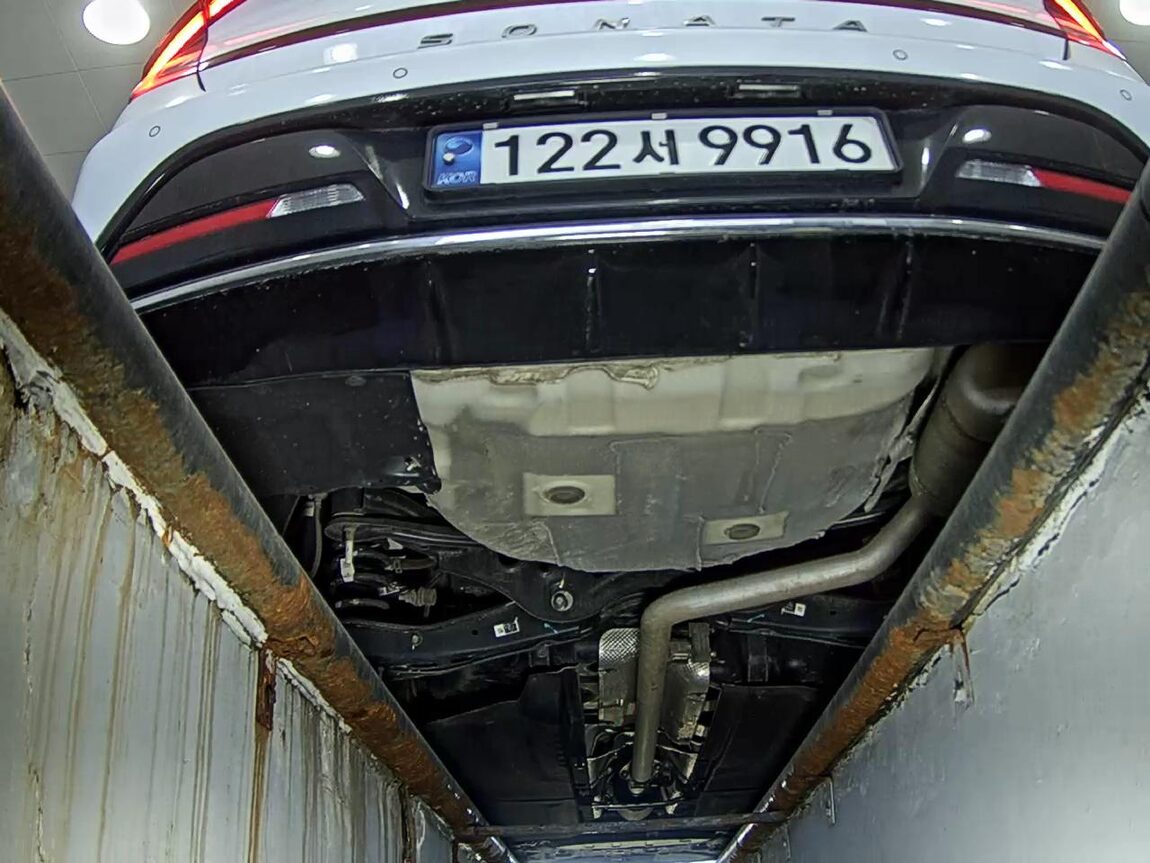 HYUNDAI SONATA (DN8) G2.0 PREMIUM PLUS 2022 - zdjęcie 8