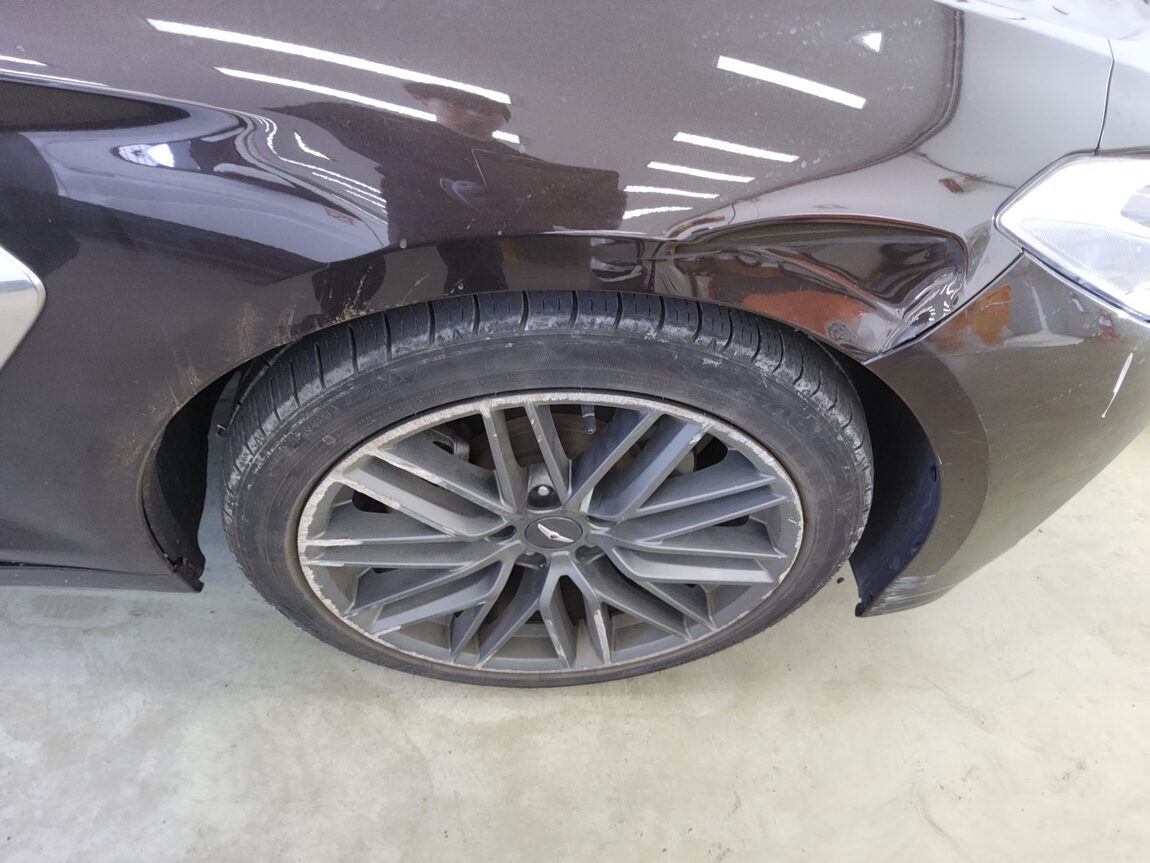 GENESIS G70 2.0T SUPREME 2018 - zdjęcie 25