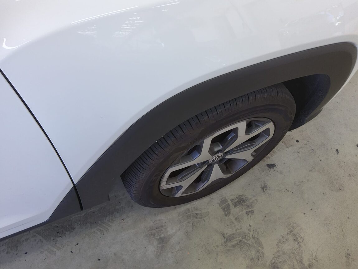 KG MOBILITY (SSANGYONG) TORRES 1.5 GDI-T 2WD T7 2023 - zdjęcie 26