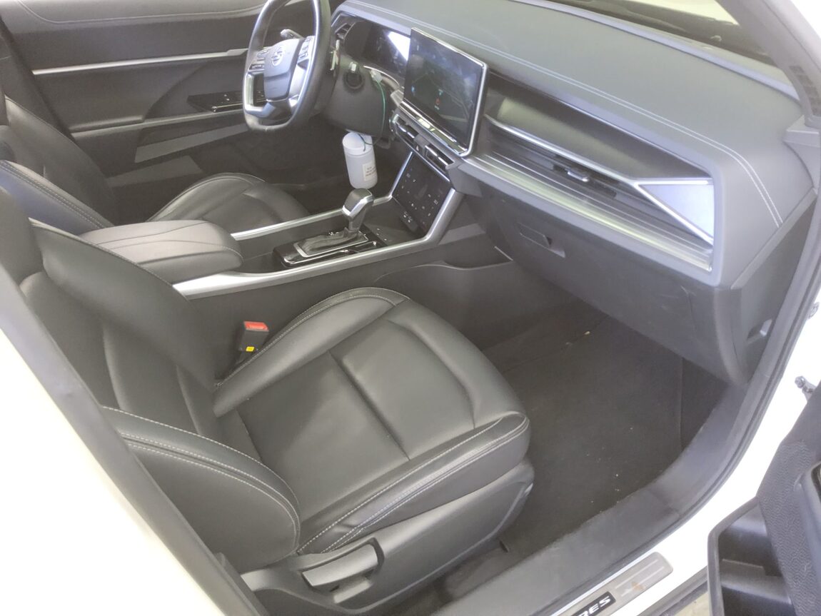 KG MOBILITY (SSANGYONG) TORRES 1.5 GDI-T 2WD T7 2023 - zdjęcie 14