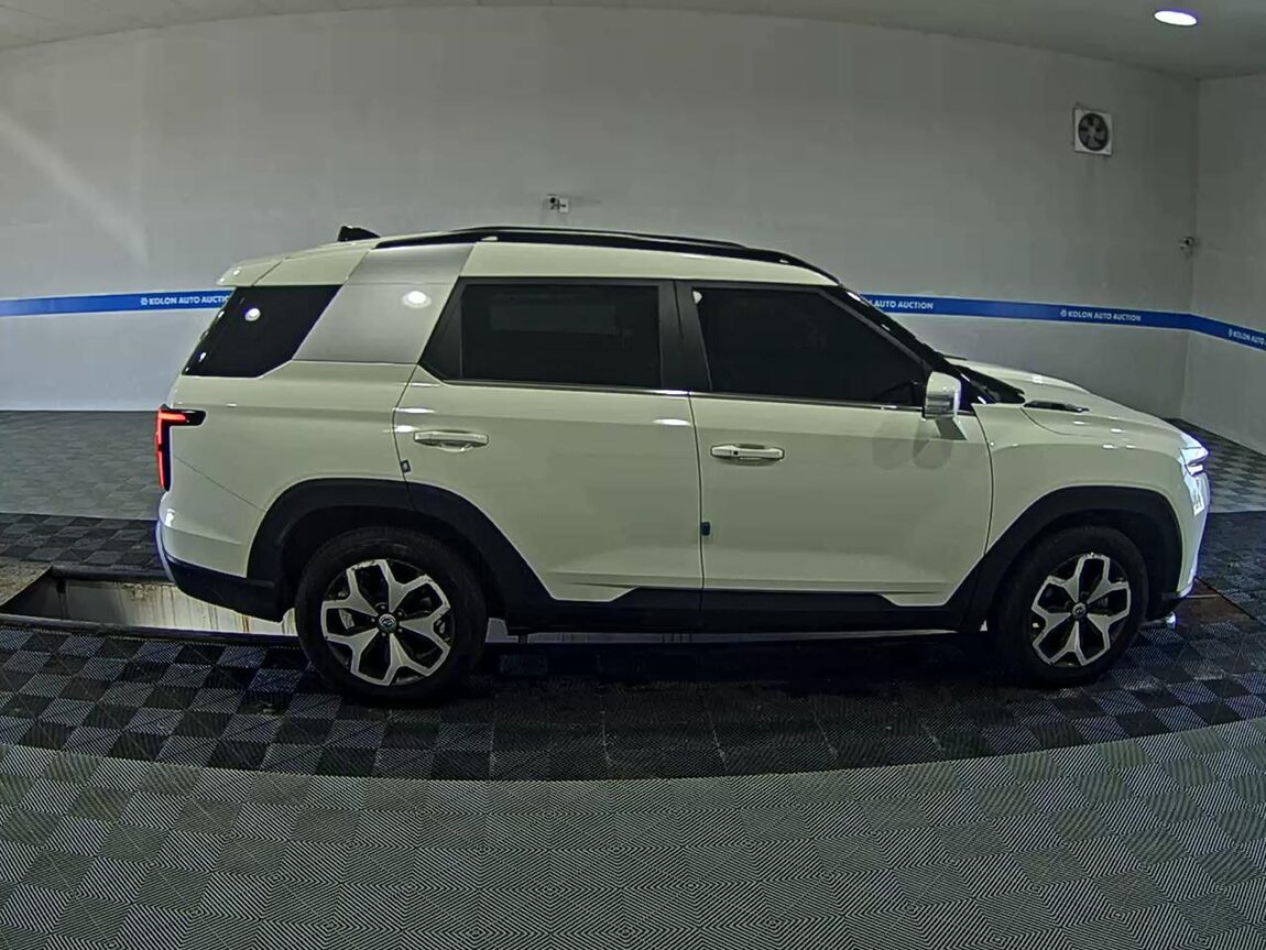 KG MOBILITY (SSANGYONG) TORRES 1.5 GDI-T 2WD T7 2023 - zdjęcie 4