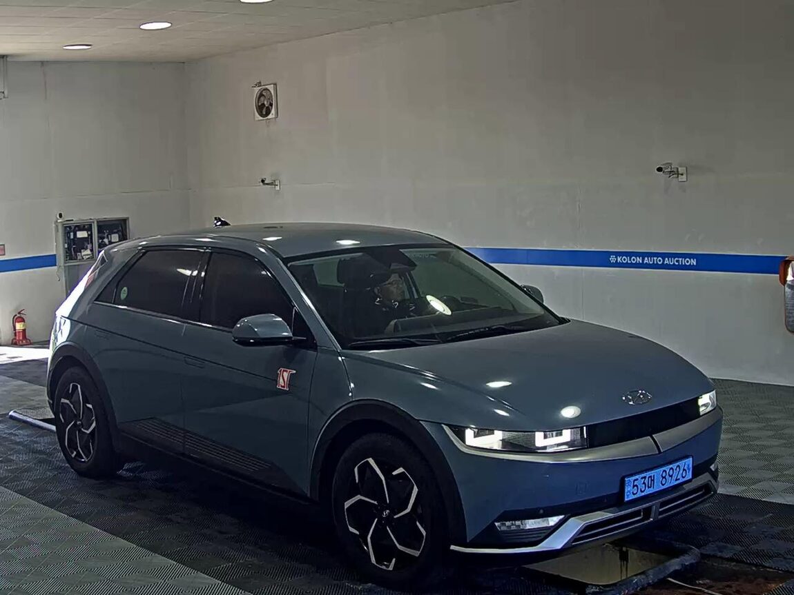 HYUNDAI IONIQ 5 EV 2WD LONG RANGE EXCLUSIVE 2022 - zdjęcie 3