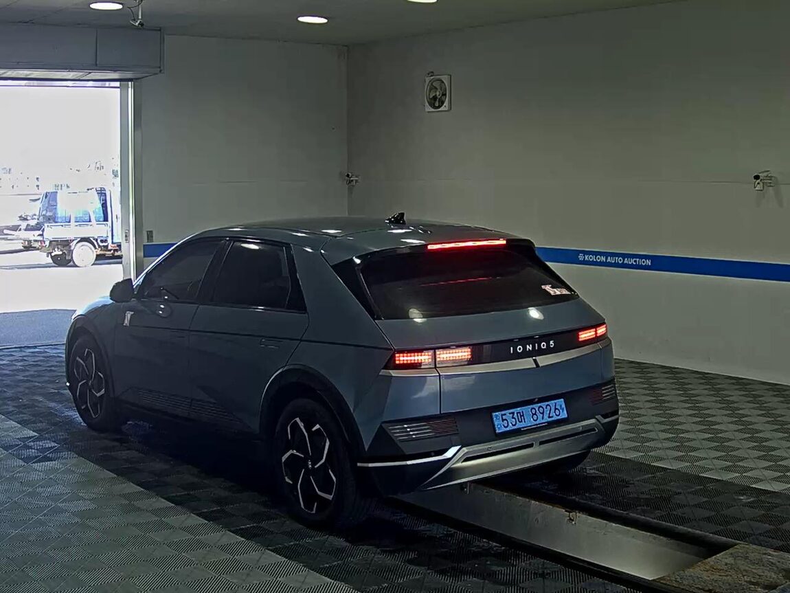HYUNDAI IONIQ 5 EV 2WD LONG RANGE EXCLUSIVE 2022 - zdjęcie 6