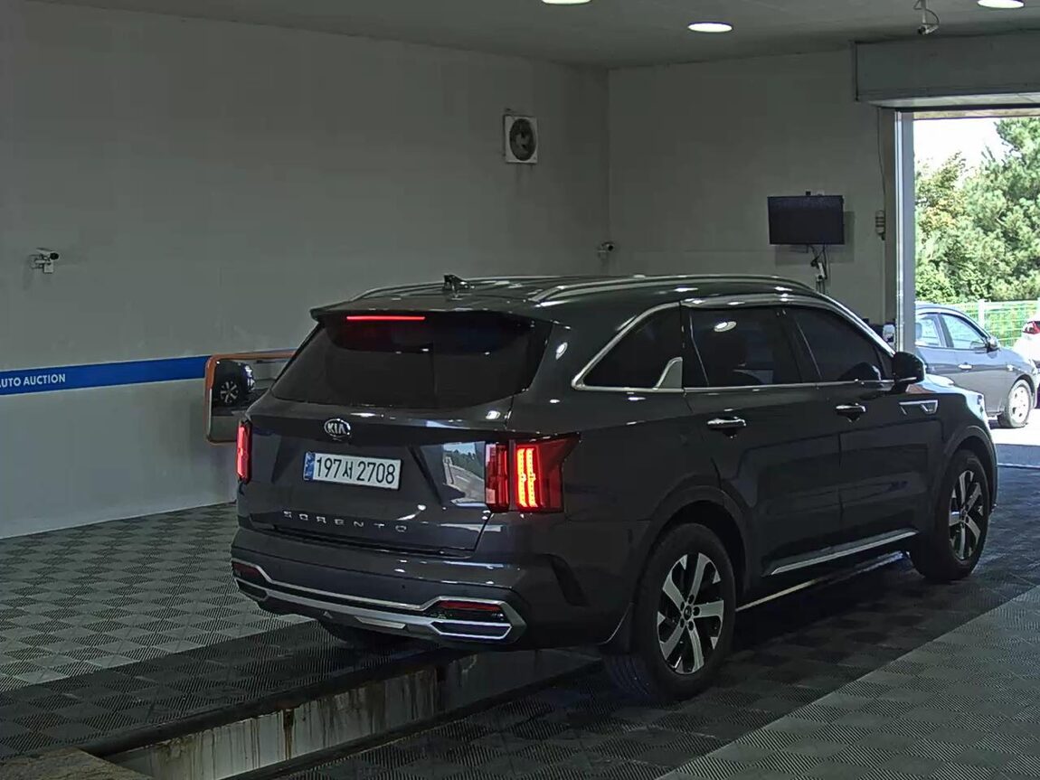 KIA NEW SORENTO (MQ4) 2.2 DIESEL 2WD PRESTIGE 2021 - zdjęcie 5