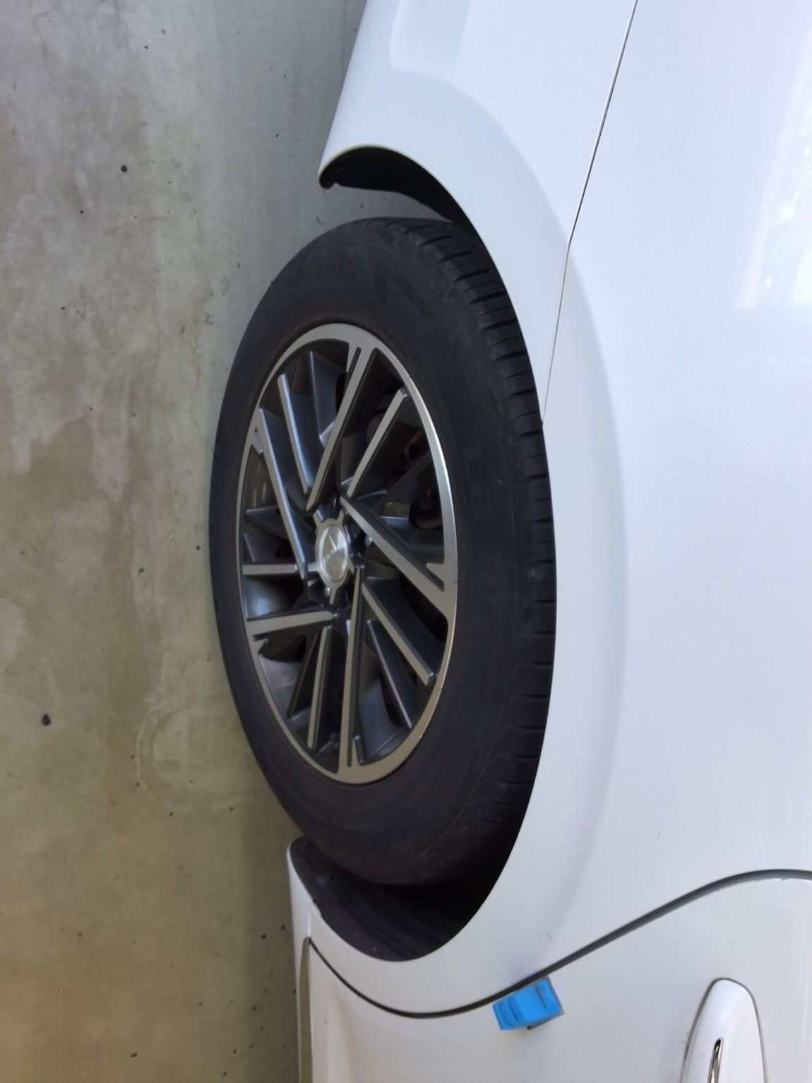 HYUNDAI THE NEW GRANDEUR IG LPi 3.0 RENTAL CAR MODERN 2022 - zdjęcie 25