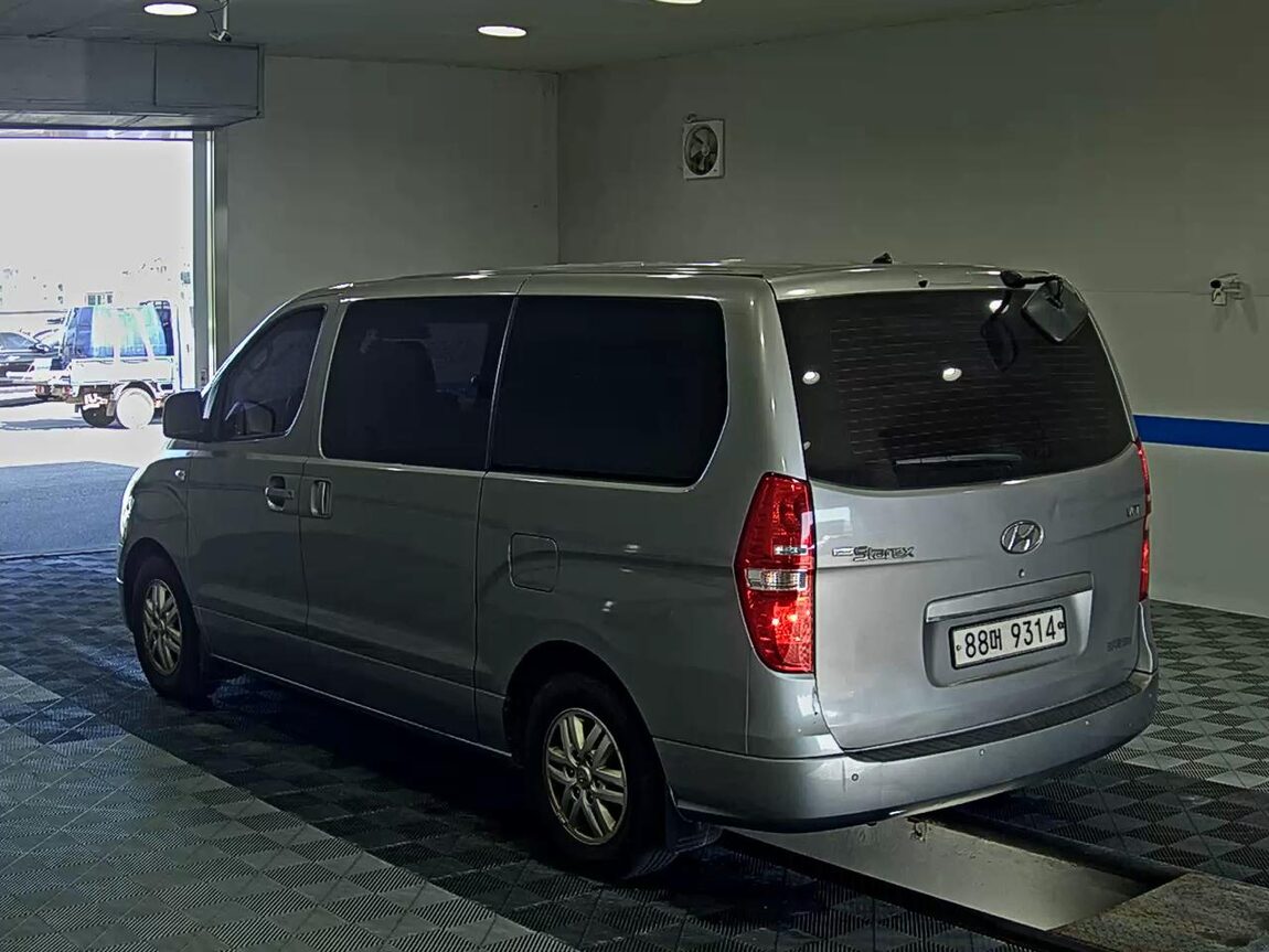 HYUNDAI GRAND STAREX 5-SEATER DIESEL VAN SMART 2016 - zdjęcie 6