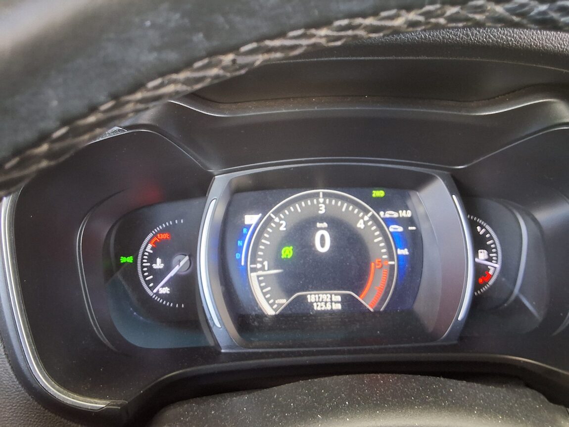 RENAULT (SAMSUNG) QM6 2.0 dCi 4WD LE 2017 - zdjęcie 9