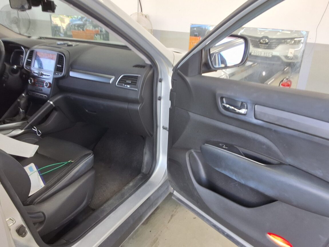 RENAULT (SAMSUNG) QM6 2.0 dCi 4WD LE 2017 - zdjęcie 14