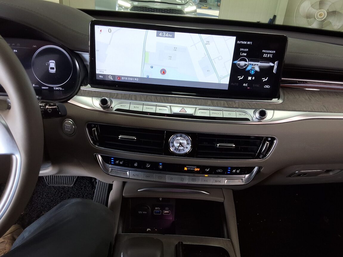 KIA THE NEW K9 (RJ) 3.8 GASOLINE AWD PLATINUM BEST SELECTION I 2022 - zdjęcie 24