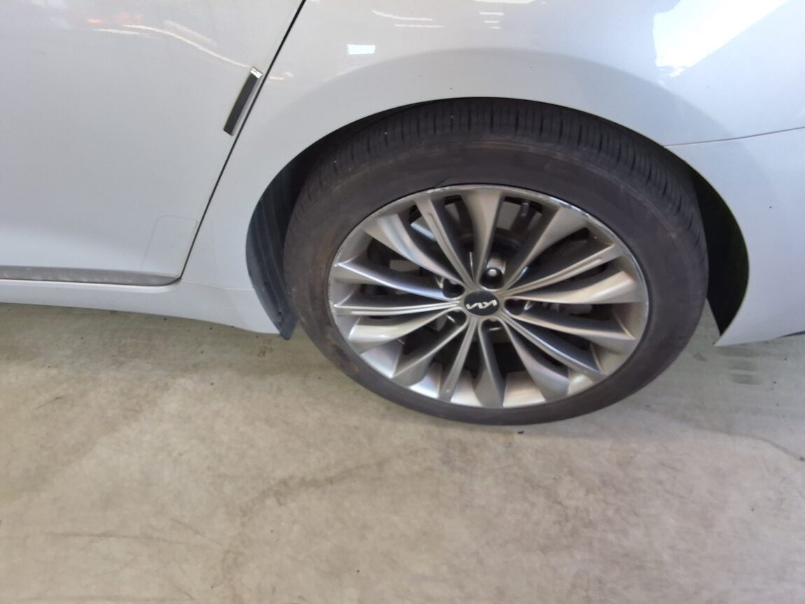 KIA THE NEW K9 (RJ) 3.8 GASOLINE AWD PLATINUM BEST SELECTION I 2022 - zdjęcie 20