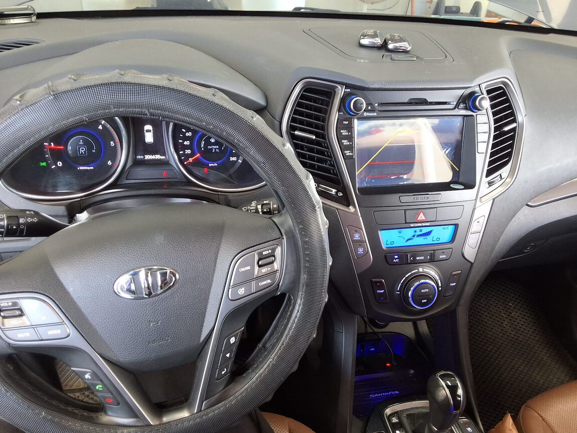HYUNDAI SANTA FE (DM) DIESEL R2.2 2WD EXCLUSIVE 2013 - zdjęcie 17
