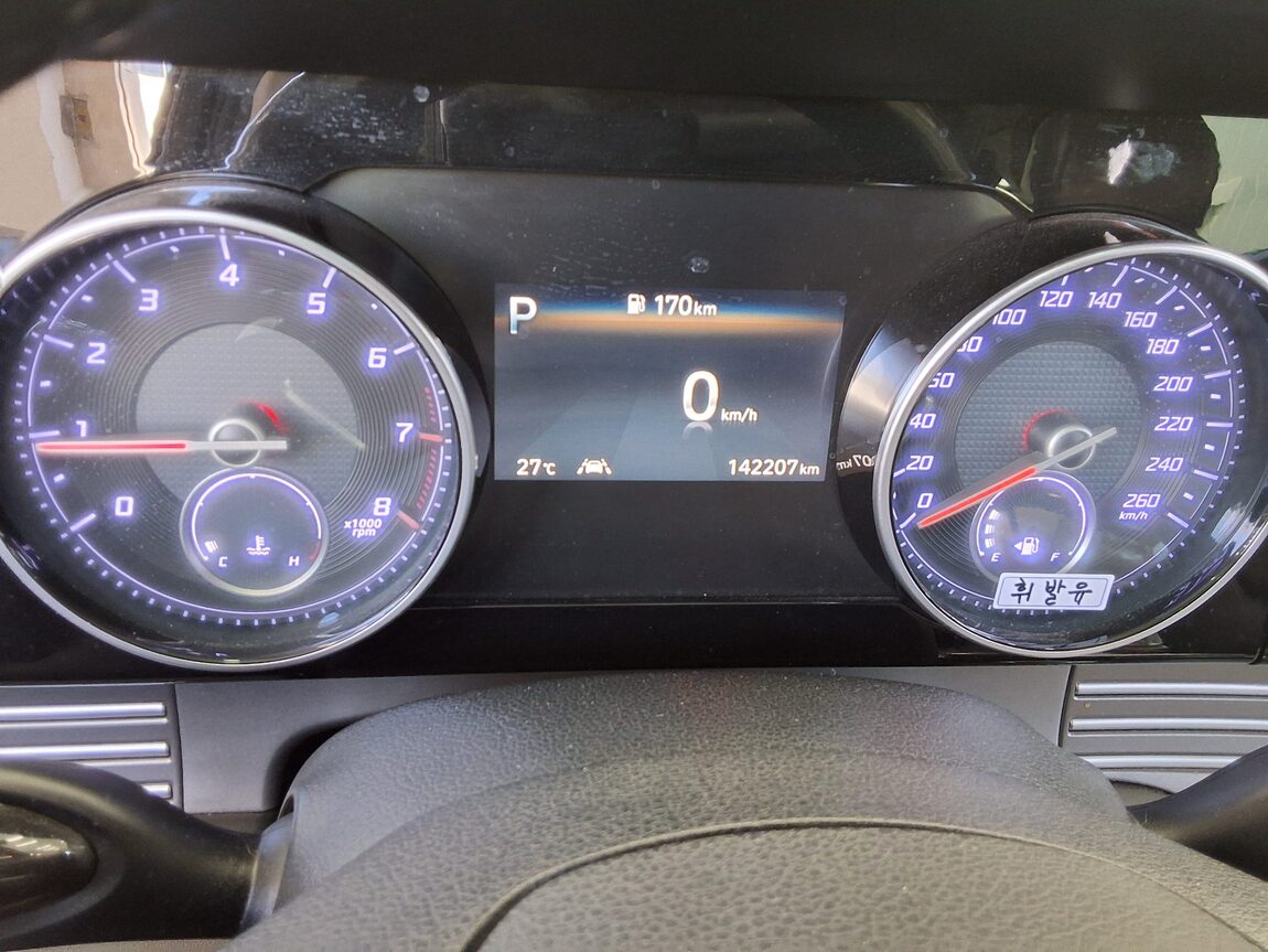 HYUNDAI THE NEW GRANDEUR IG GASOLINE 2.5 PREMIUM 2022 - zdjęcie 9
