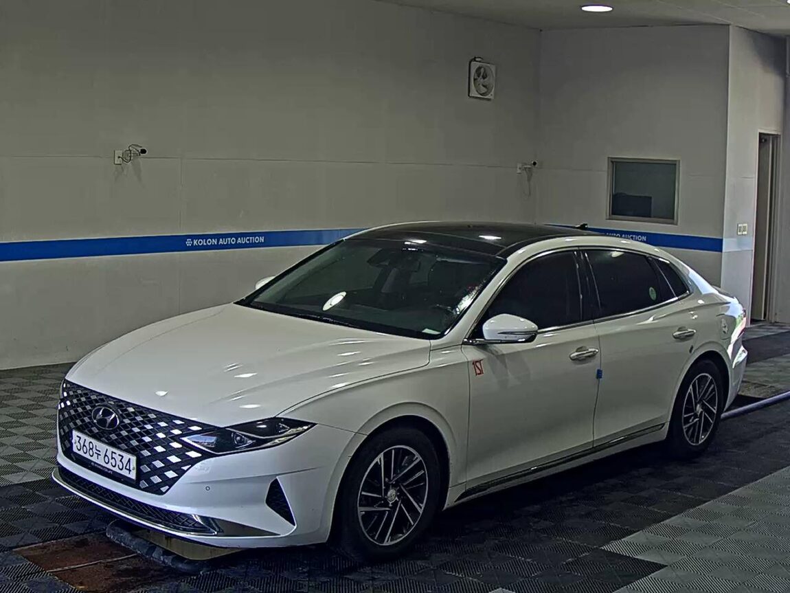 HYUNDAI THE NEW GRANDEUR IG GASOLINE 2.5 PREMIUM 2022 - zdjęcie 2