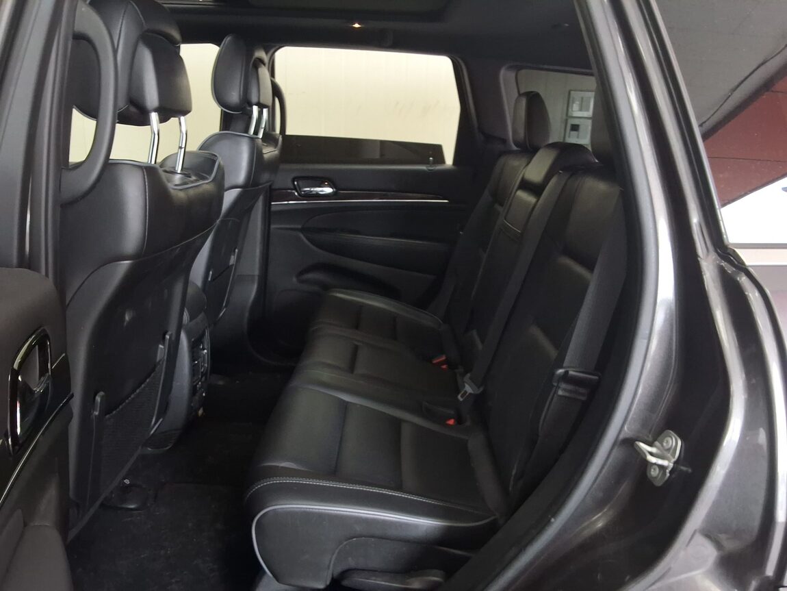 JEEP GRAND CHEROKEE (WK2) 3.6 V6 OVERLAND 2021 - zdjęcie 13