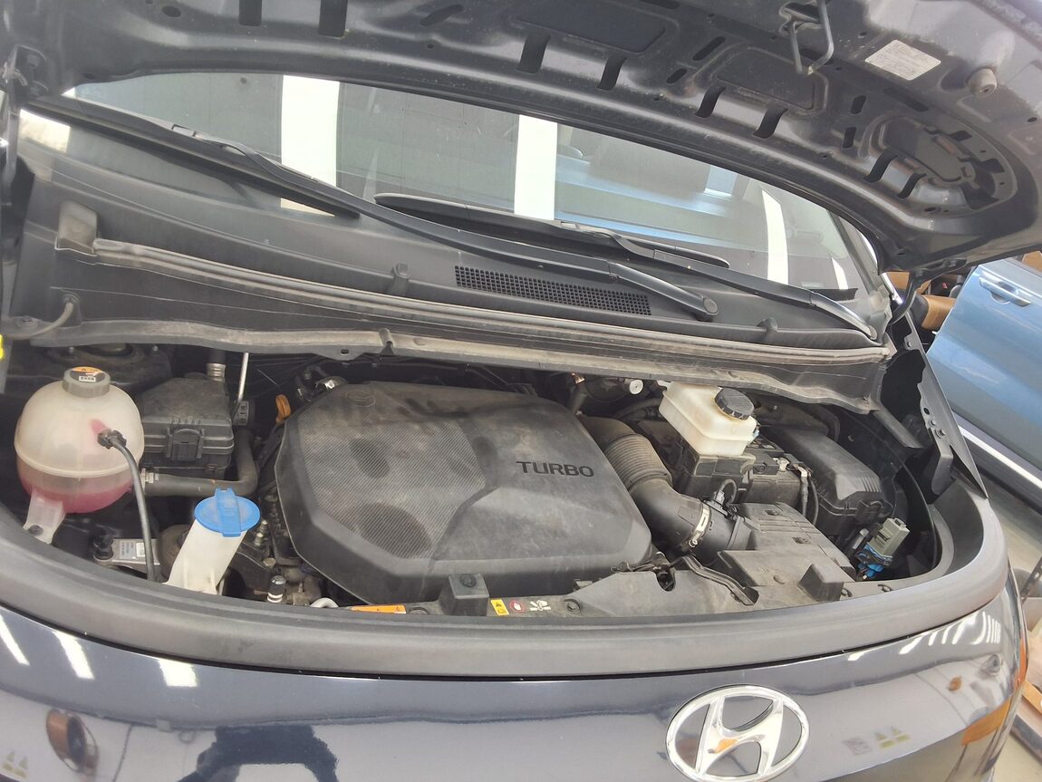 HYUNDAI STARIA 2.2 DIESEL CARGO 3-SEATER MODERN 2022 - zdjęcie 20