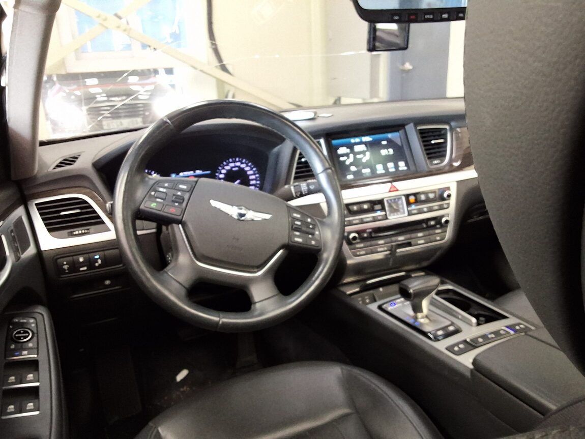 GENESIS G80 3.3 GDi LUXURY 2018 - zdjęcie 12