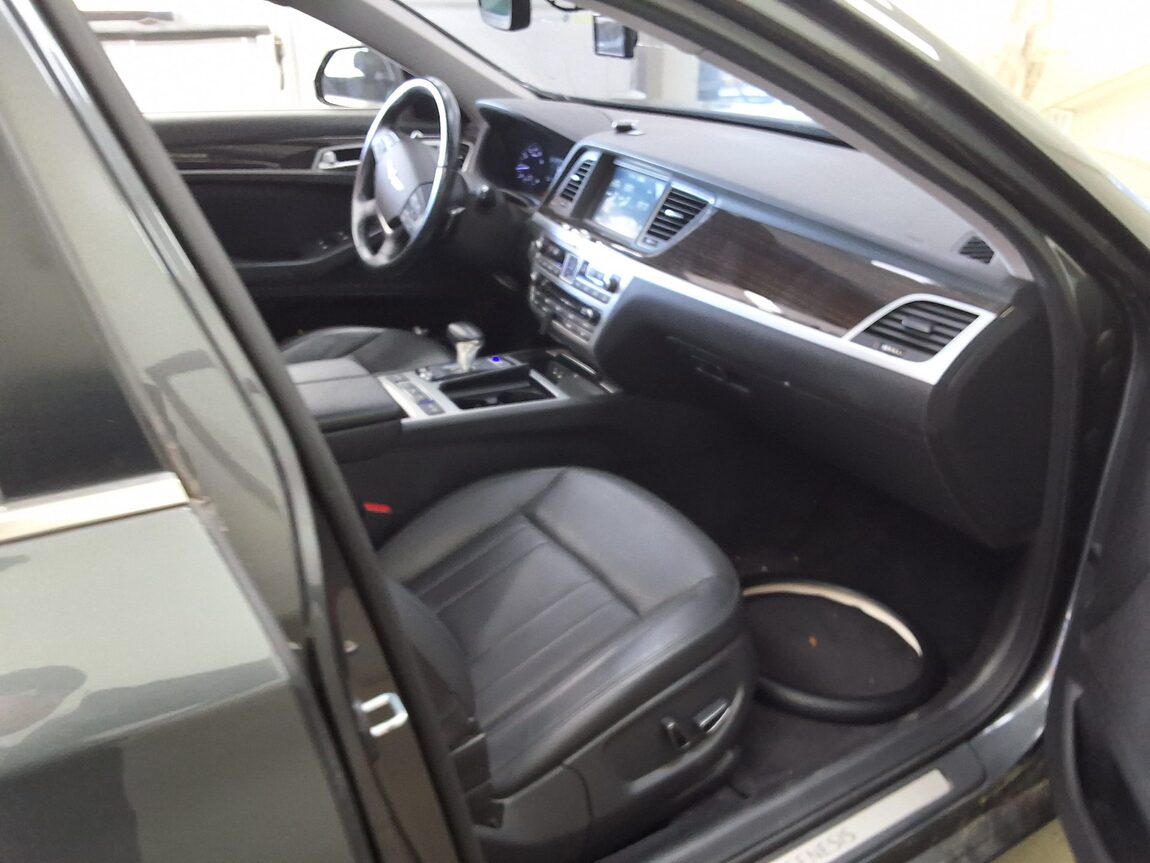 GENESIS G80 3.3 GDi LUXURY 2018 - zdjęcie 15