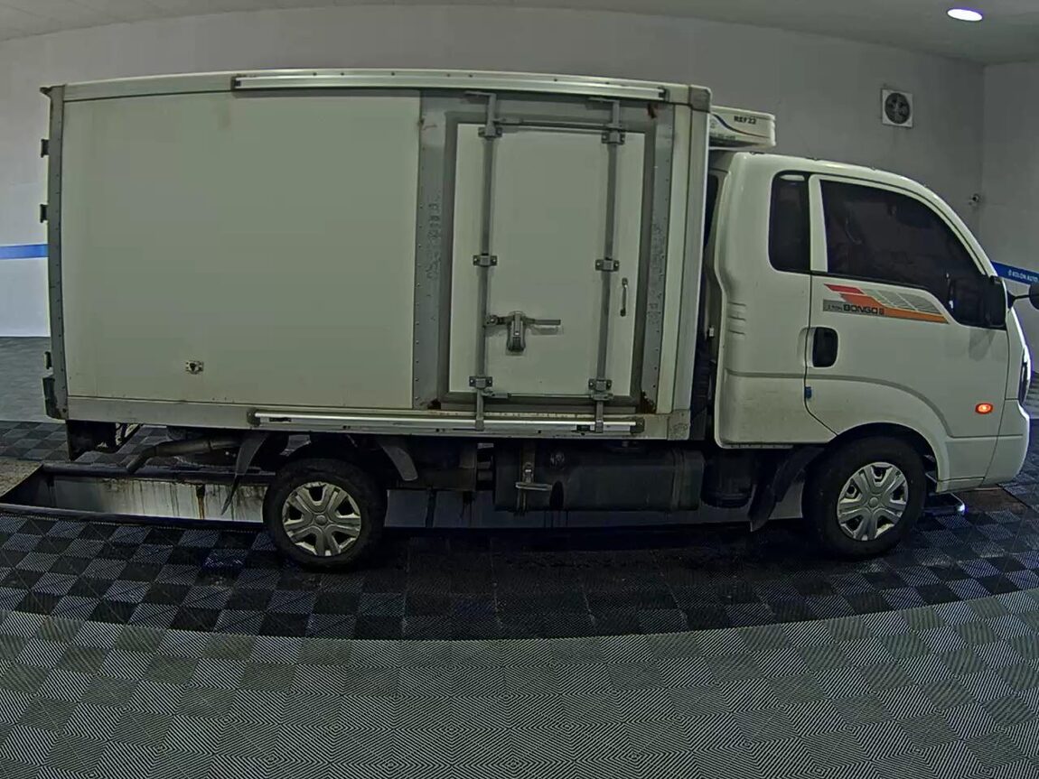 KIA BONGO III CARGO REFRIGERATED BOX TRUCK 2018 - zdjęcie 4