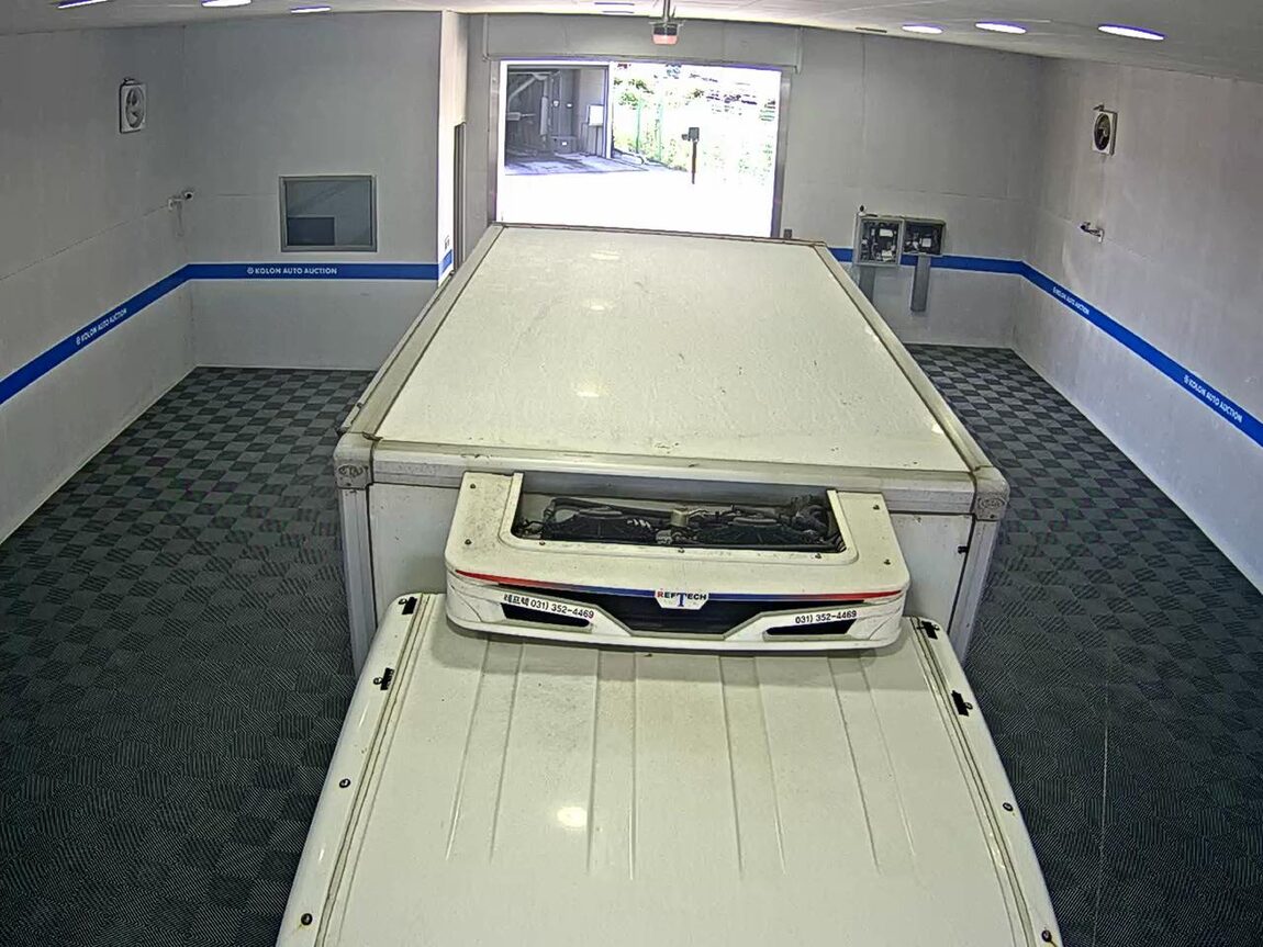 KIA BONGO III CARGO REFRIGERATED BOX TRUCK 2018 - zdjęcie 7