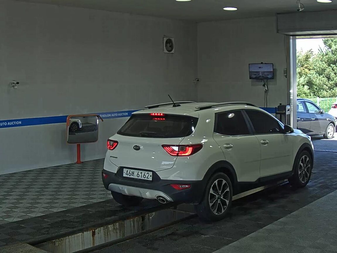 KIA STONIC U2 1.6 DIESEL PRESTIGE 2018 - zdjęcie 5