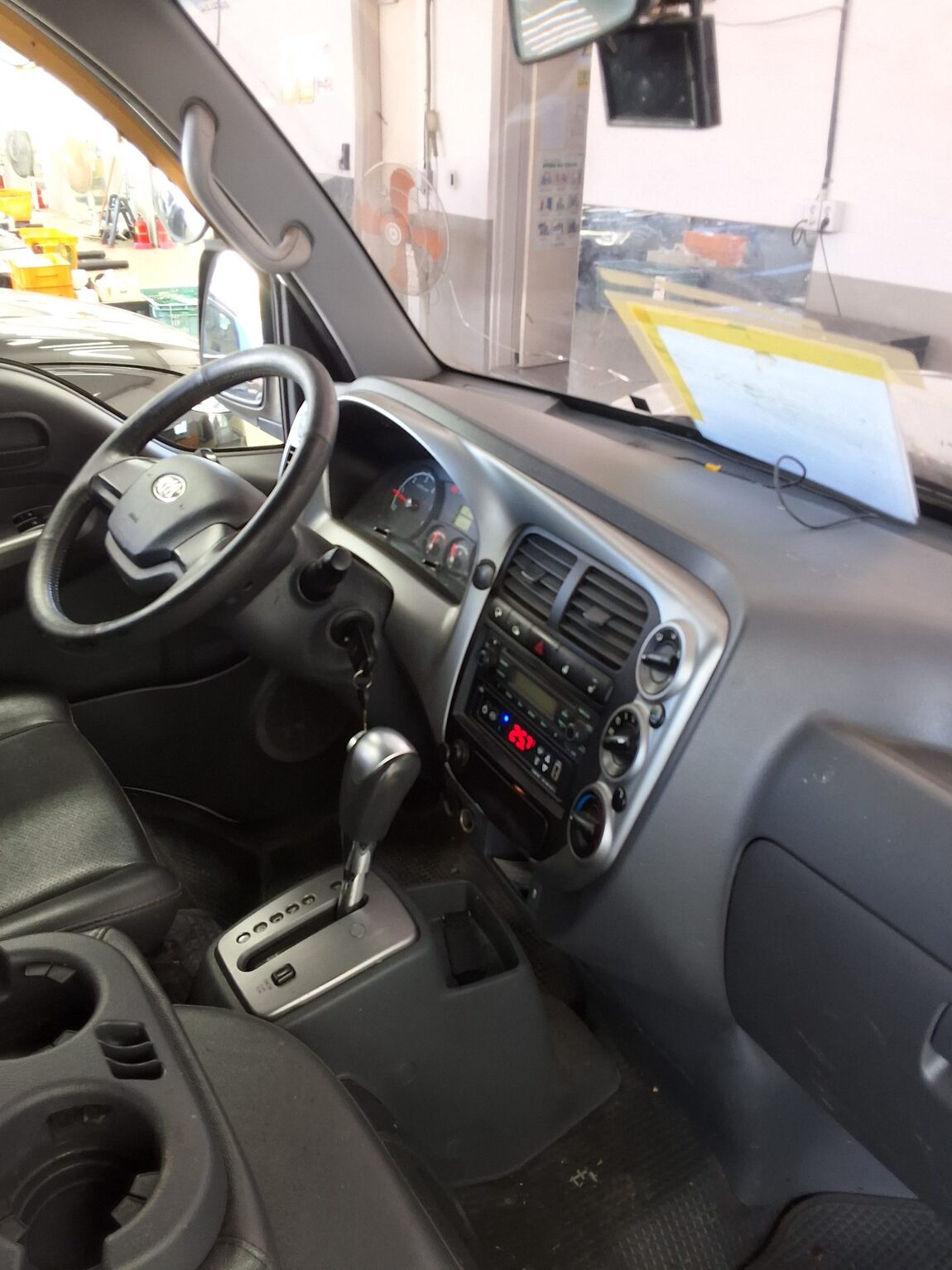 KIA BONGO III CARGO REFRIGERATED BOX TRUCK 2016 - zdjęcie 11