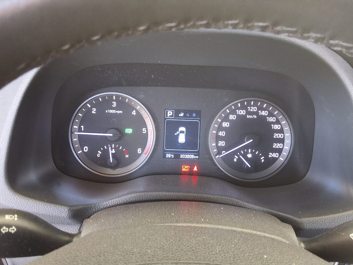 HYUNDAI ALL NEW TUCSON DIESEL R2.0 4WD MODERN 2016 - zdjęcie 9