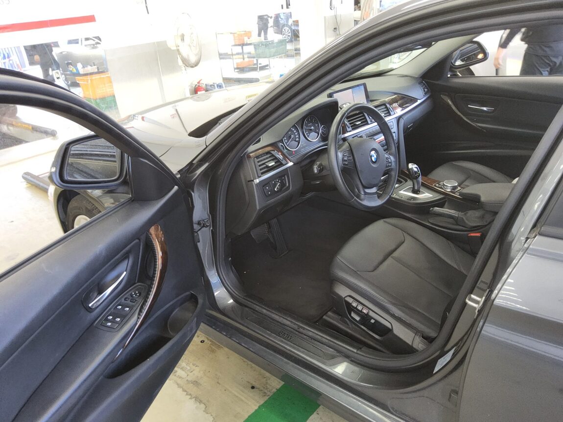 BMW 3 SERIES (6TH GEN) 320d 2015 - zdjęcie 10