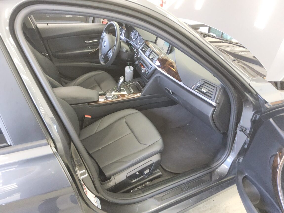 BMW 3 SERIES (6TH GEN) 320d 2015 - zdjęcie 14