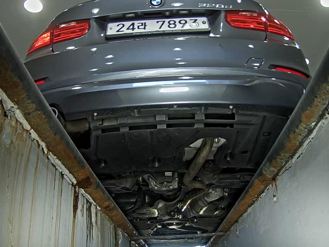 BMW 3 SERIES (6TH GEN) 320d 2015 - zdjęcie 8