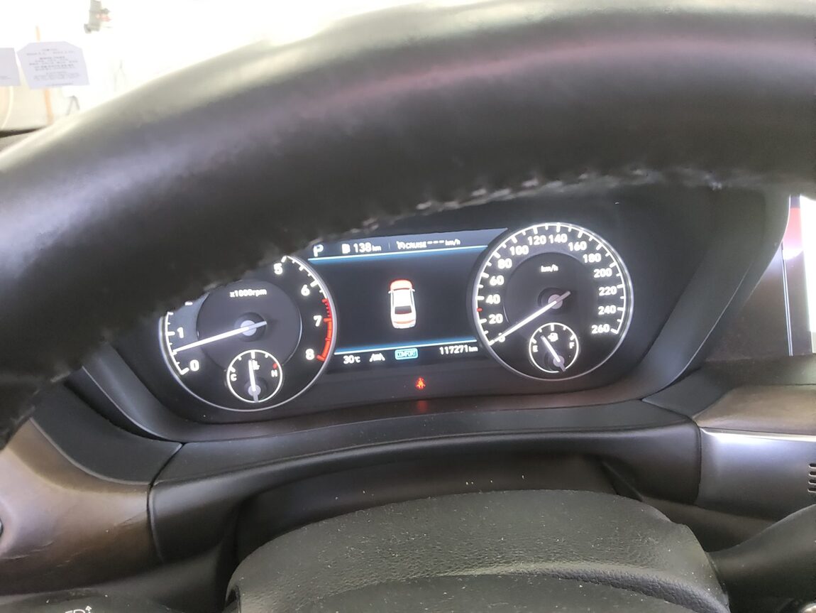 GENESIS G90 5.0 AWD PRESTIGE 2019 - zdjęcie 9