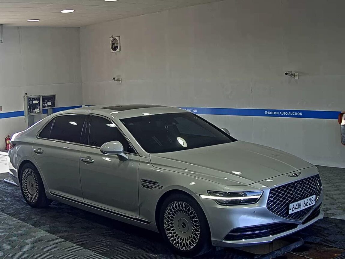 GENESIS G90 5.0 AWD PRESTIGE 2019 - zdjęcie 3