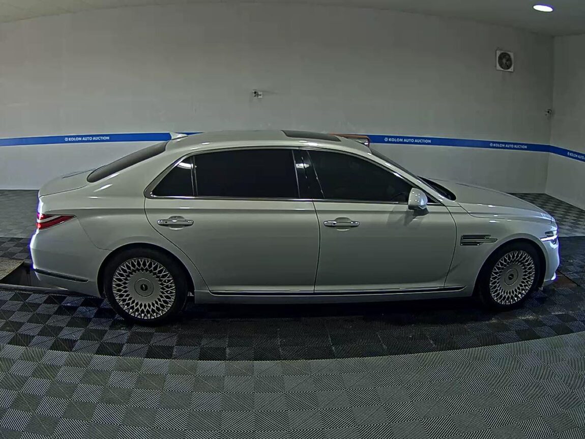 GENESIS G90 5.0 AWD PRESTIGE 2019 - zdjęcie 4