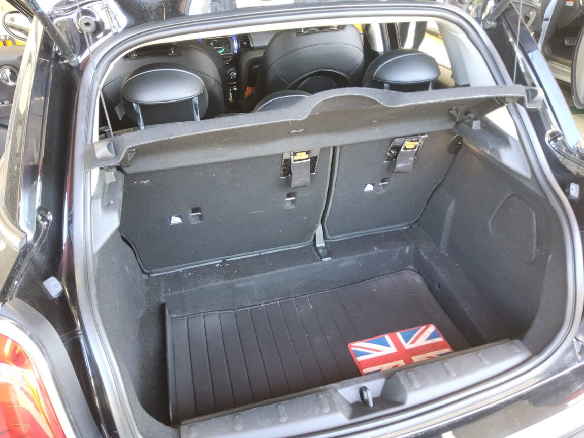 MINI COOPER (3RD GEN) 5-DOOR 1.5 D 2018 - zdjęcie 15