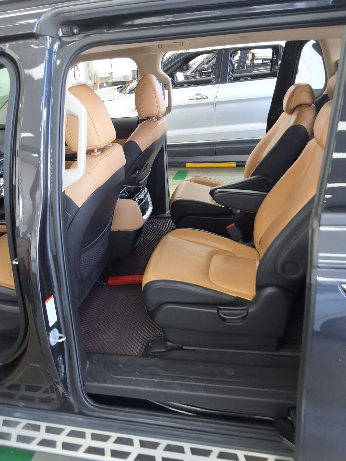 KIA NEW CARNIVAL (KA4) 9-SEATER DIESEL NOBLESSE 2023 - zdjęcie 13