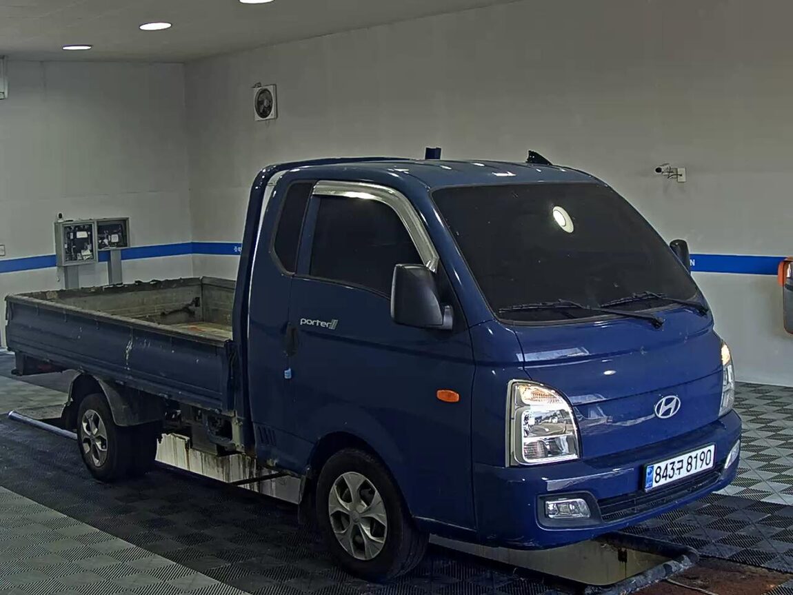 HYUNDAI PORTER II LPG SUPER CAB EXTRA LONG WHEELBASE SMART 2024 - zdjęcie 3