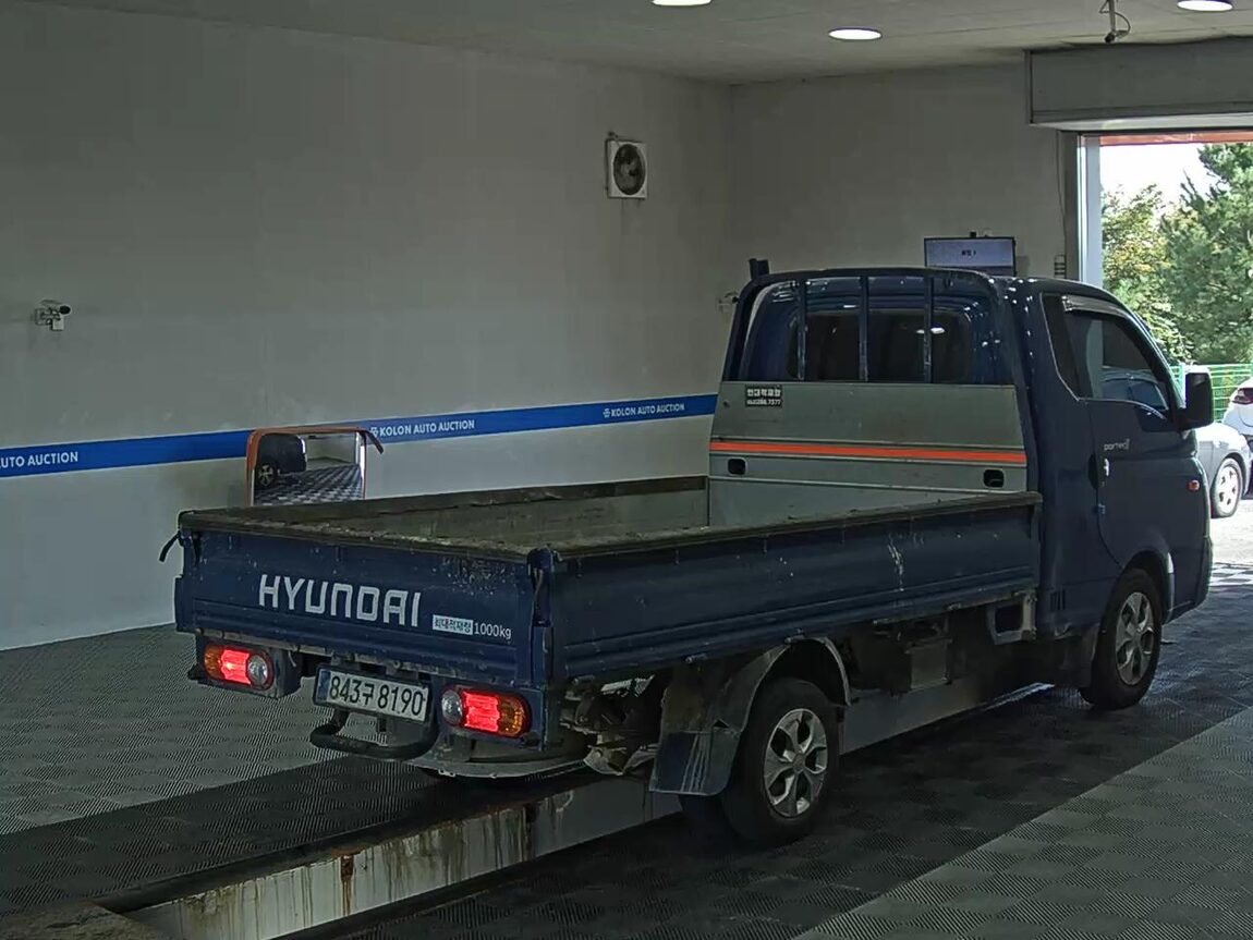 HYUNDAI PORTER II LPG SUPER CAB EXTRA LONG WHEELBASE SMART 2024 - zdjęcie 5
