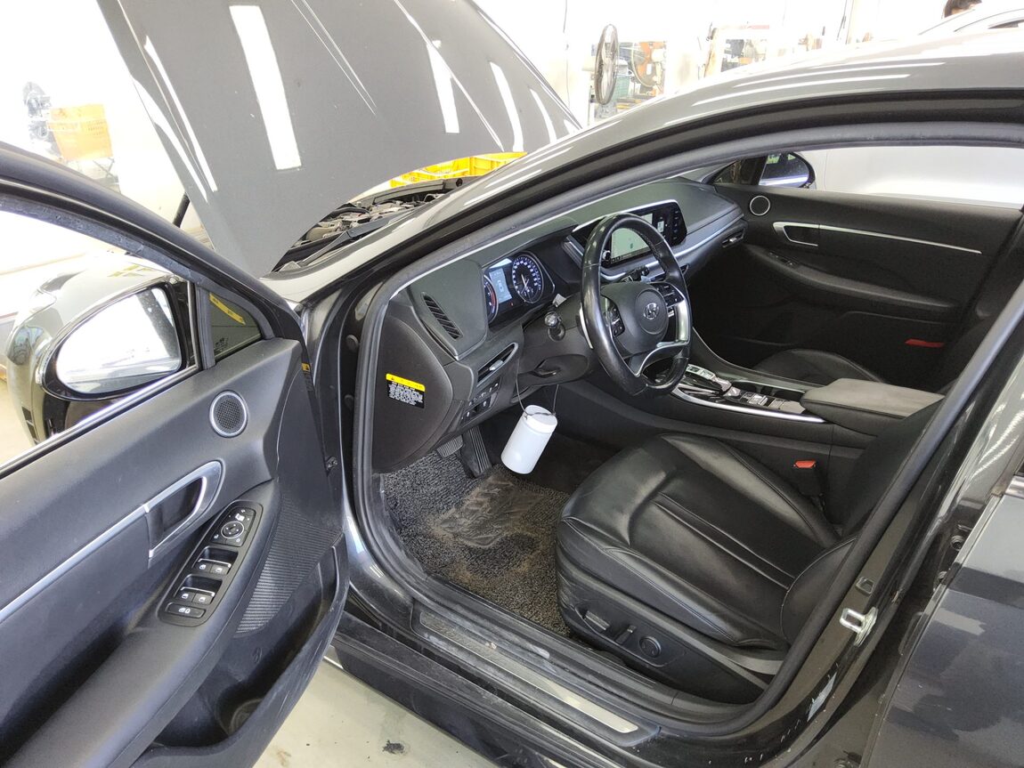 HYUNDAI SONATA (DN8) 1.6 TURBO PREMIUM 2020 - zdjęcie 10